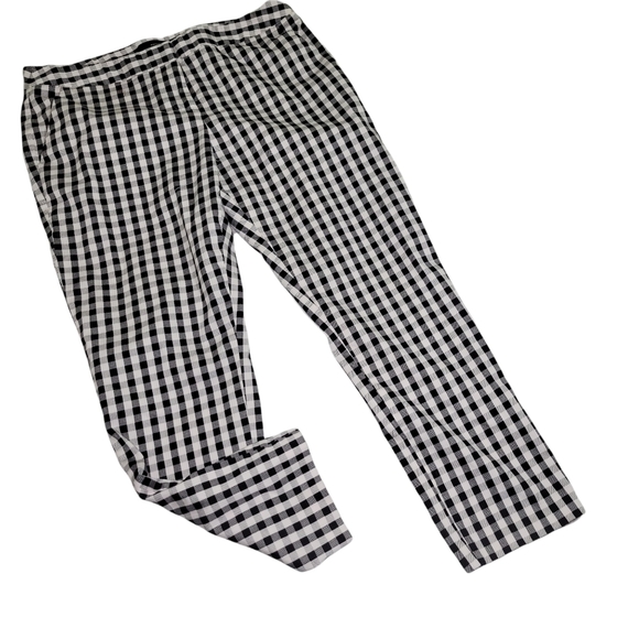 Amanda & Chelsea Pants - 4/$25 Amanda + Chelsea Pants